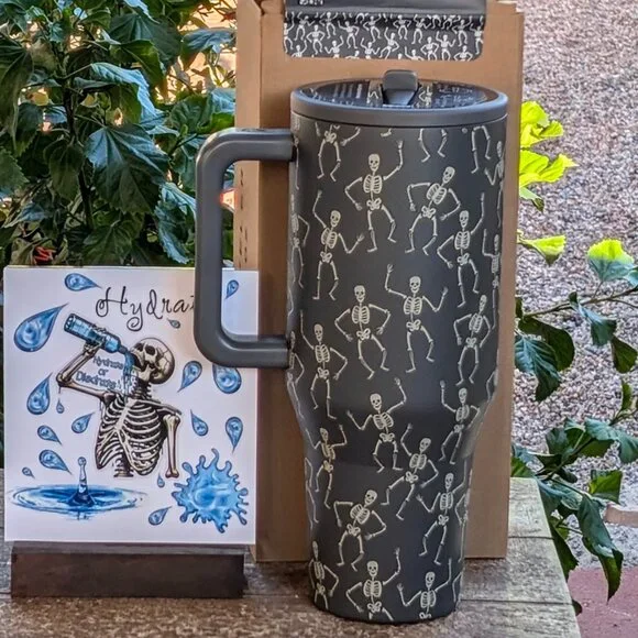 LIMITED EDITION HydroJug 40oz Traveler, 💀DEAD SERIOUS 💀 - Picture 4 of 12